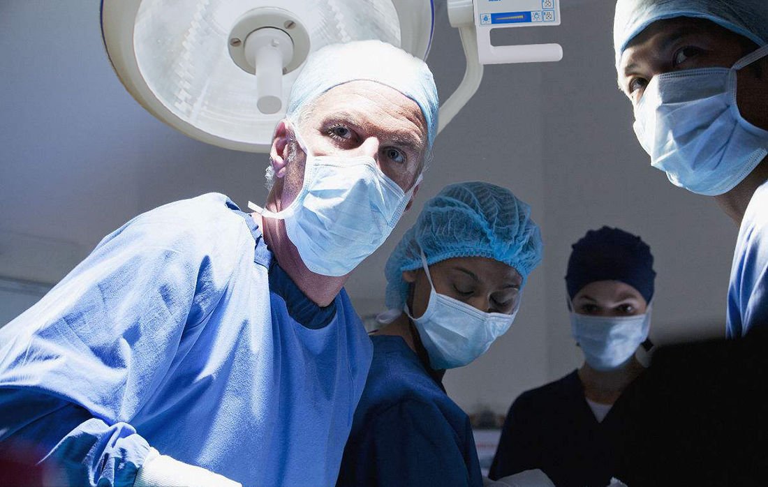 Ceiling-mounted surgical light KD500/500 alternate view image 2
