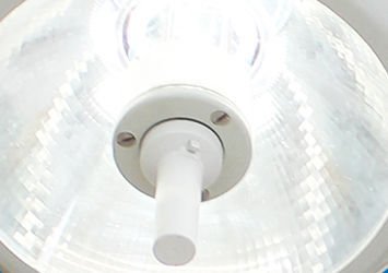 Ceiling-mounted surgical light KD700 image 9