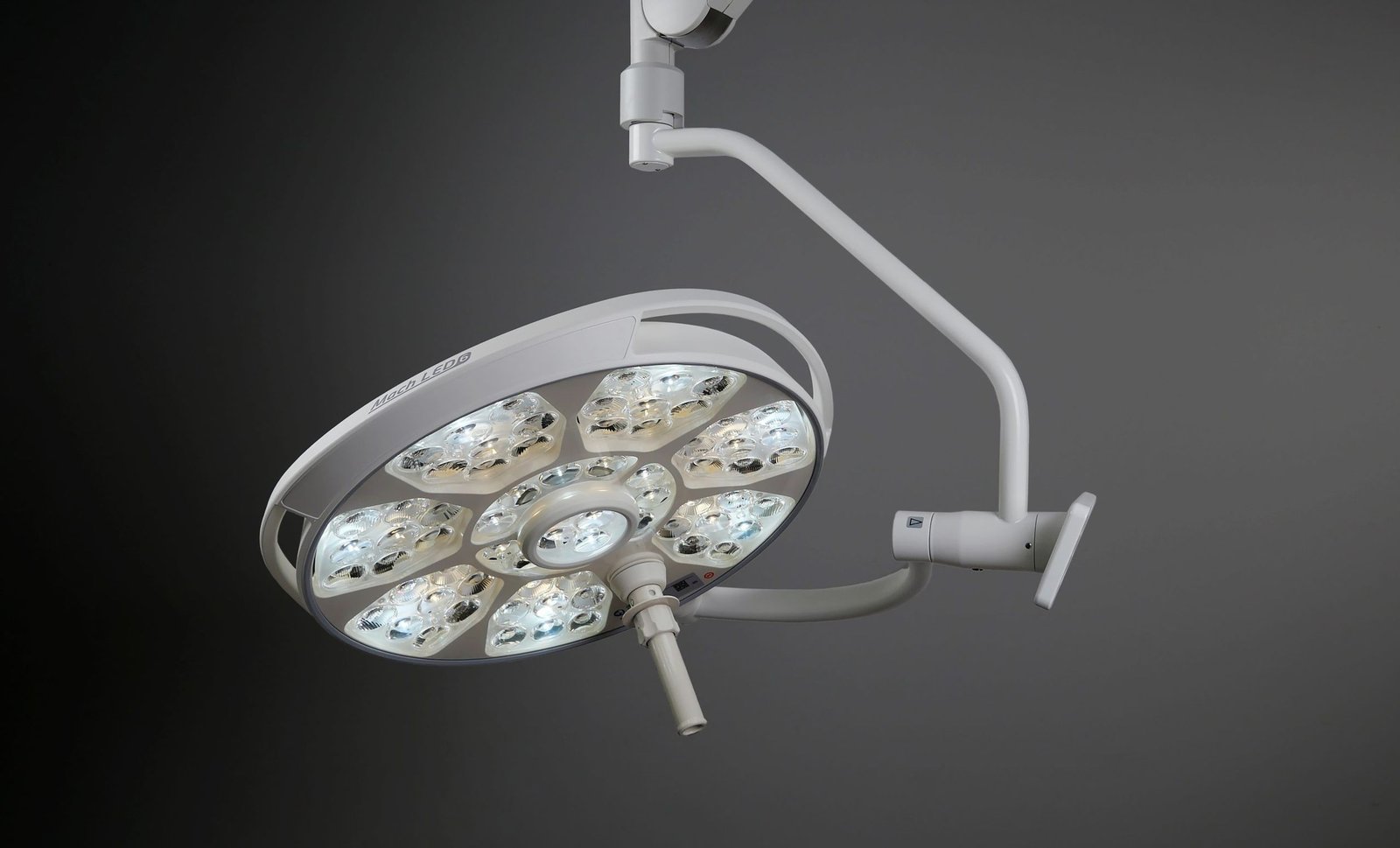 Ceiling-mounted surgical light LED6 MC image 5