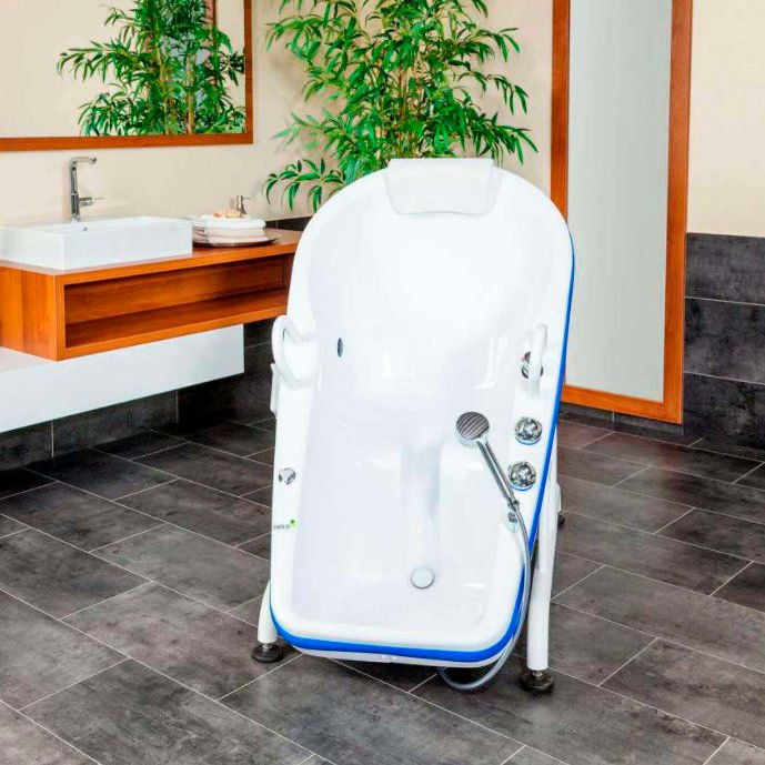 Electric medical bathtub INVITA