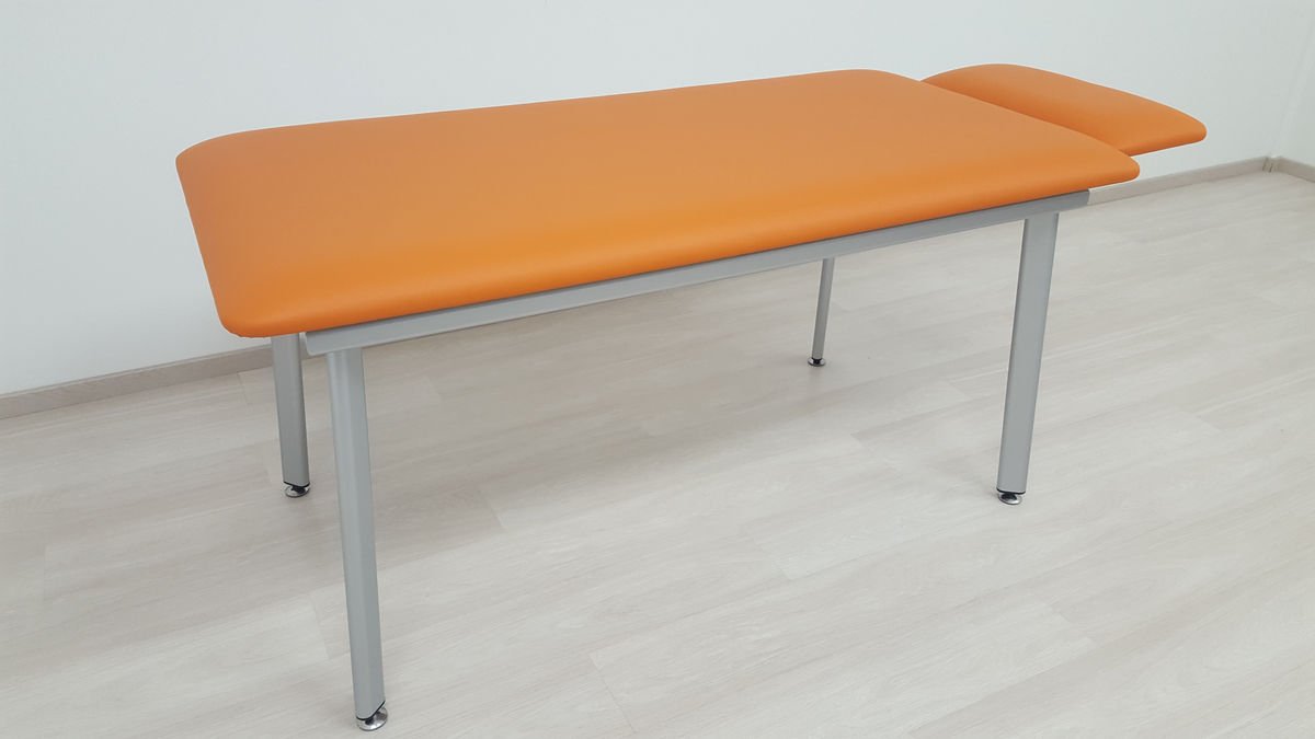 Examination table with adjustable backrest RU-1062 image 3