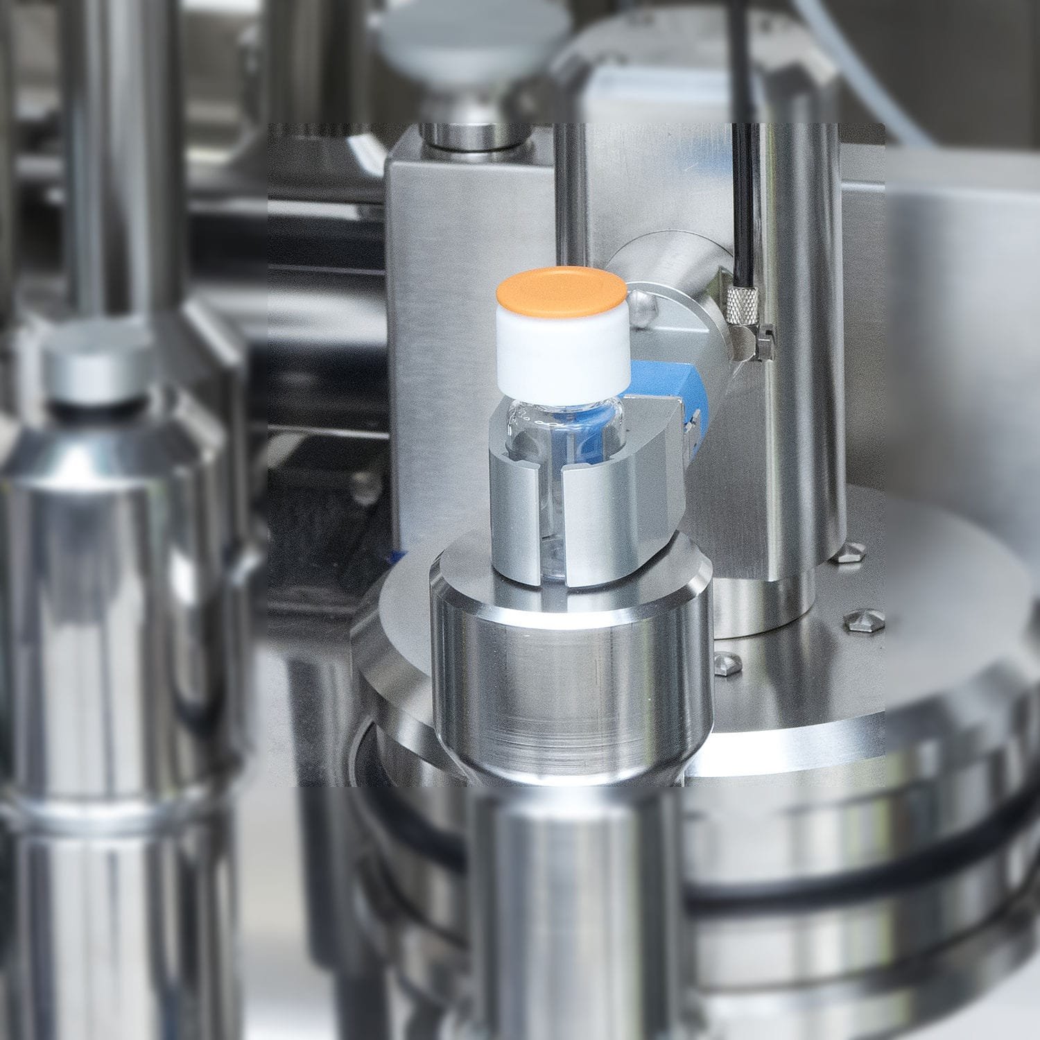 Filling and capping machine for pharmaceutical applications AseptiFill image 3