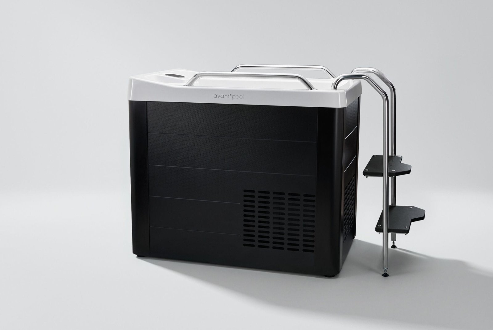 Floor-mounted cryotherapy bathtub Kinos image 3