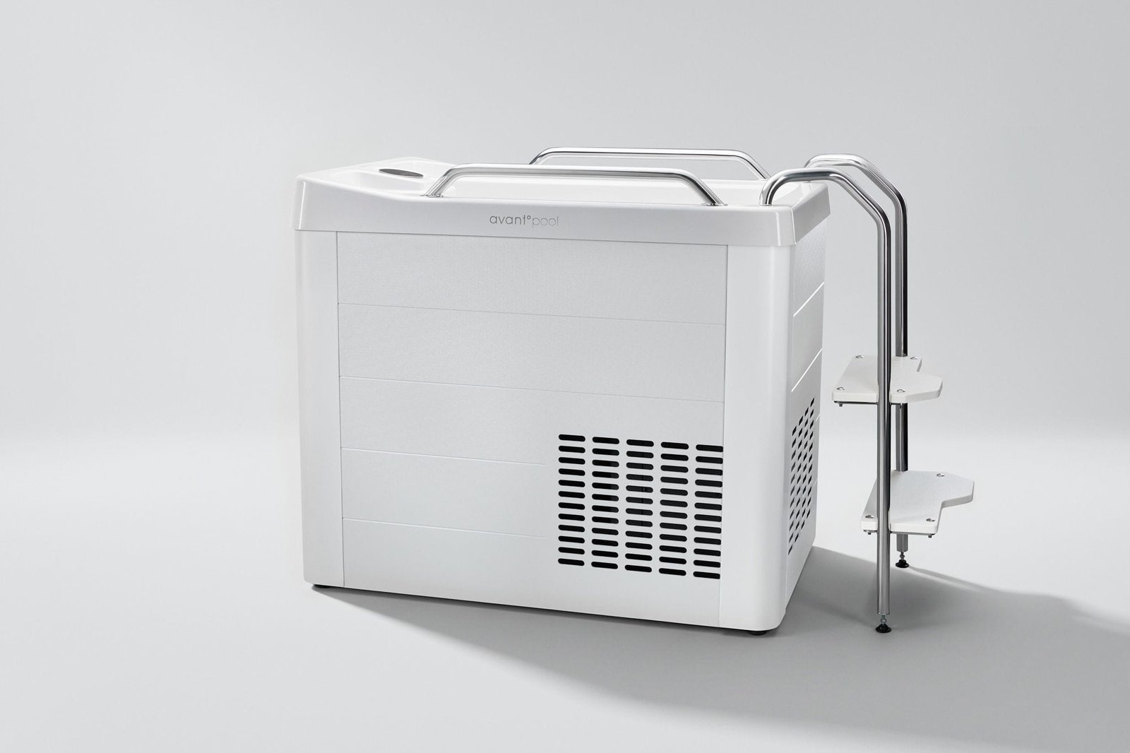 Floor-mounted cryotherapy bathtub Kinos image 8