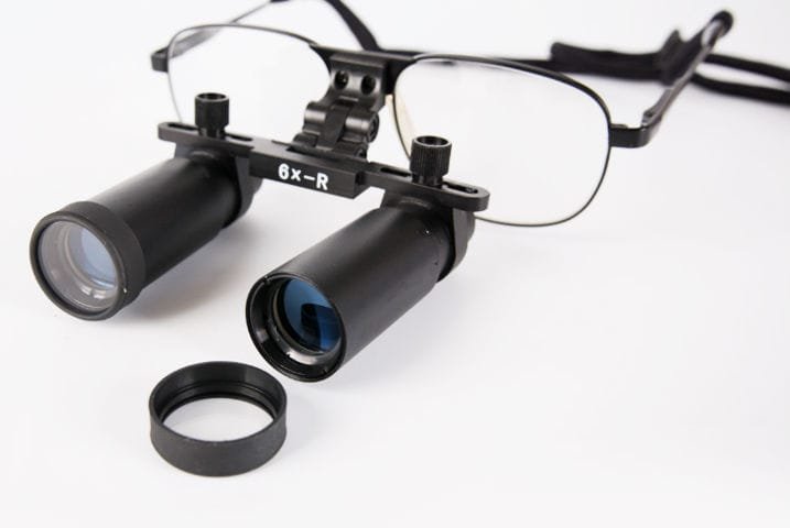 Glasses-type surgical loupe SP600 6.0X-R image 9