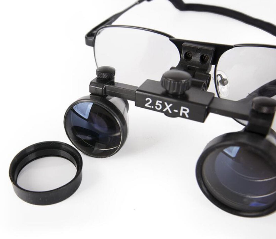 Glasses-type surgical loupe SR250 2.5X-R alternate view image 2