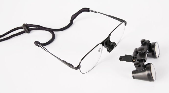 Glasses-type surgical loupe SR300 3.0X-R image 6