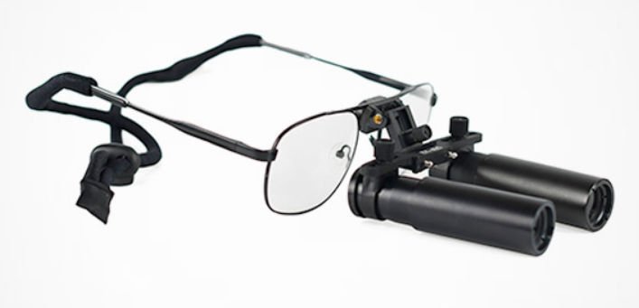 Glasses-type surgical loupe SR800 8.0X-R alternate view image 2