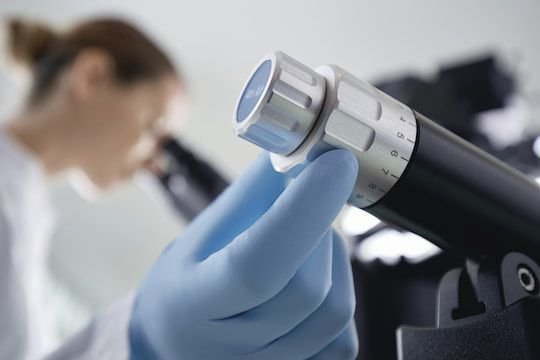 Manual micro-injector CellTram® 4m series image 7
