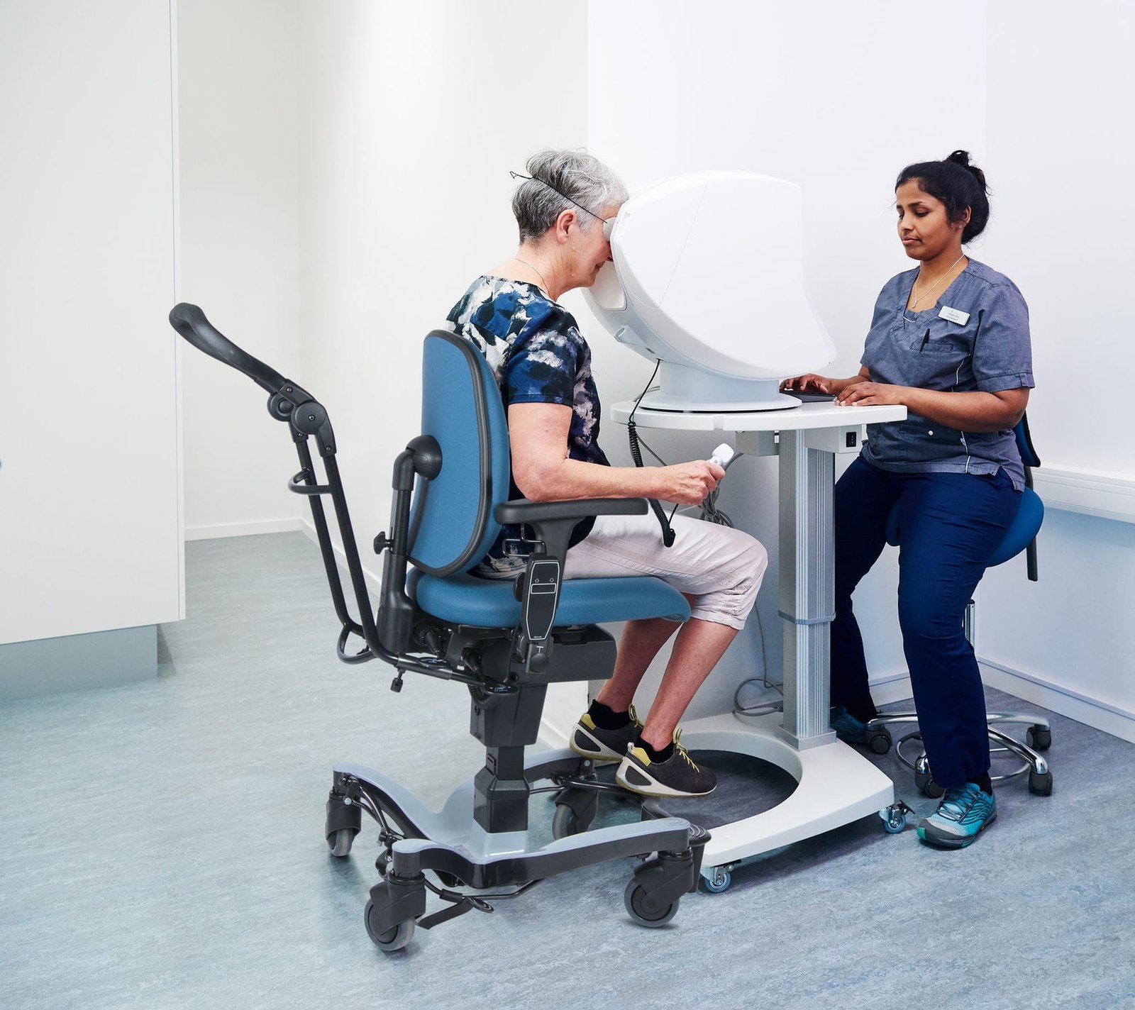 Ophthalmic examination chair Move+ image 4