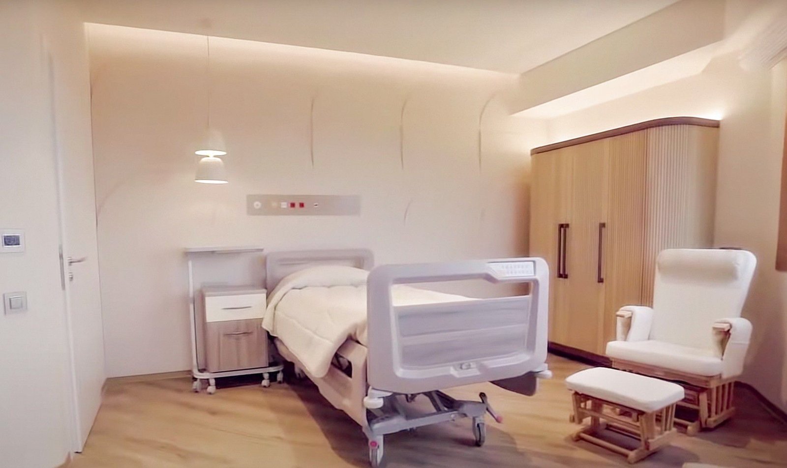Patient room furniture EXCLUSIVE