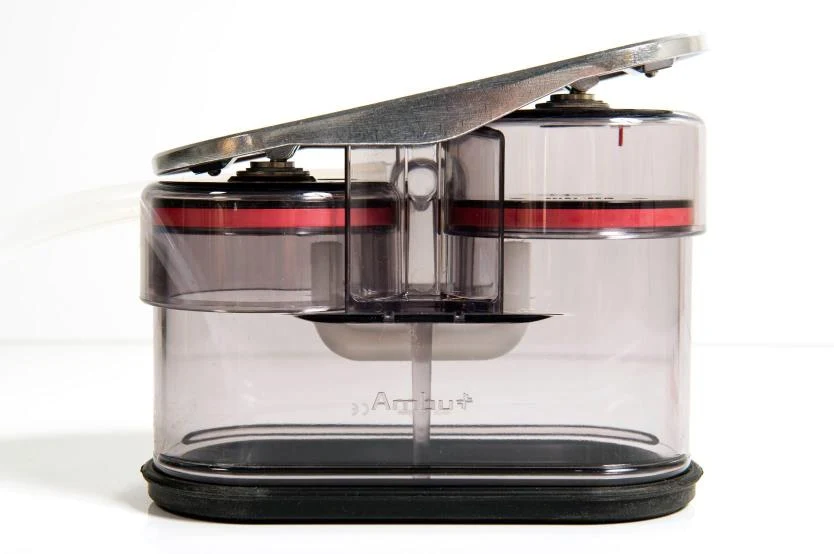 SUCTION MACHINE - FOOT OPERATED AMBU TWIN PUMP image 2