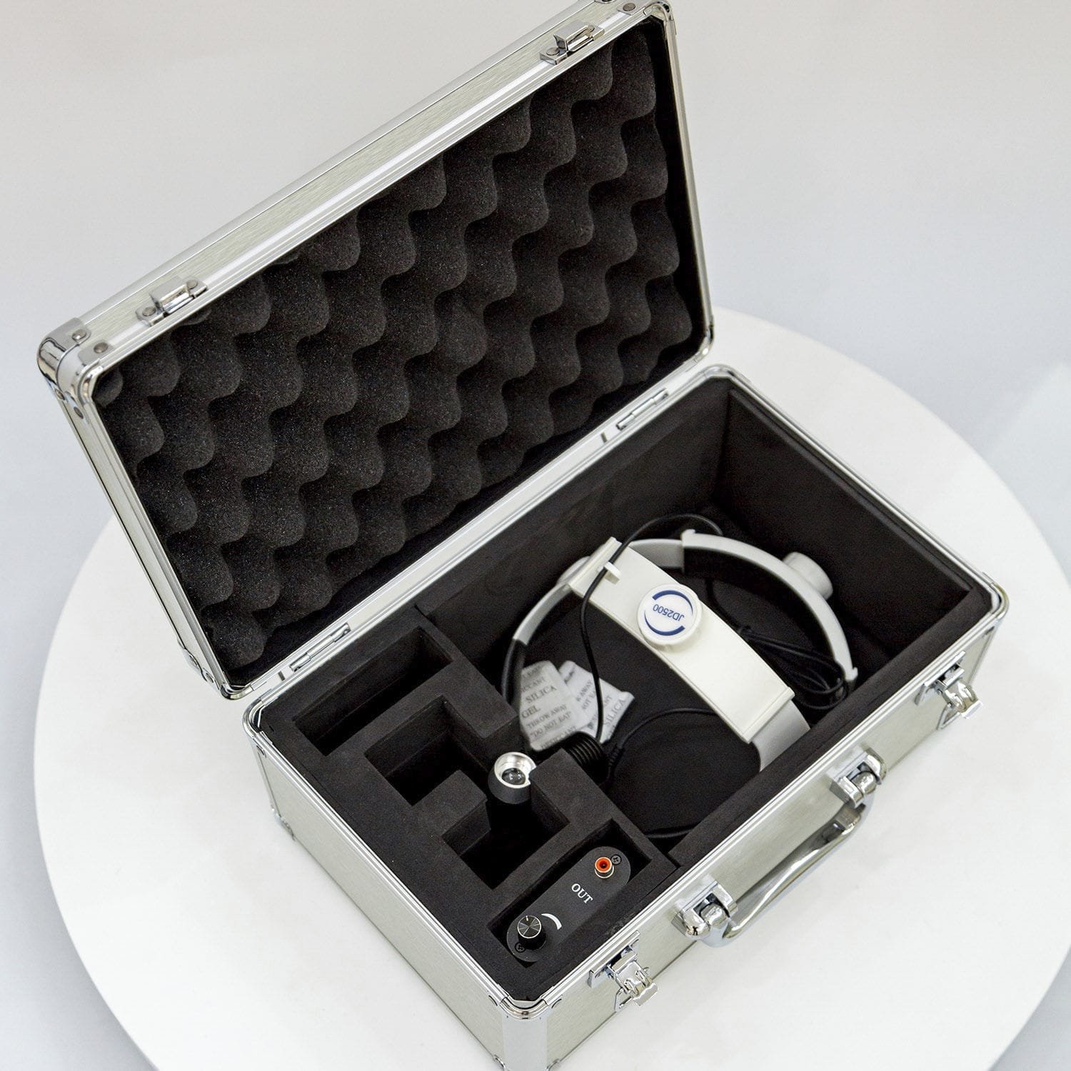 Surgical head-light JD2500 image 4